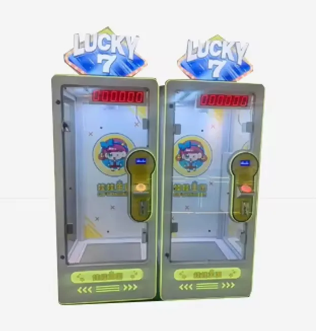 Wholesale High Quality Indoor shopping mall Lucky 7 Cut Prize Game Medium Claw Machine Gift Prize Vending Game