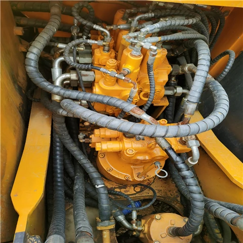 Used Excavator for sale SANY SY135C-9 Hydraulic Crawler Used Digger Excavators 13.5 TONS Earth Moving Machine SY85C SY135C SY95C
