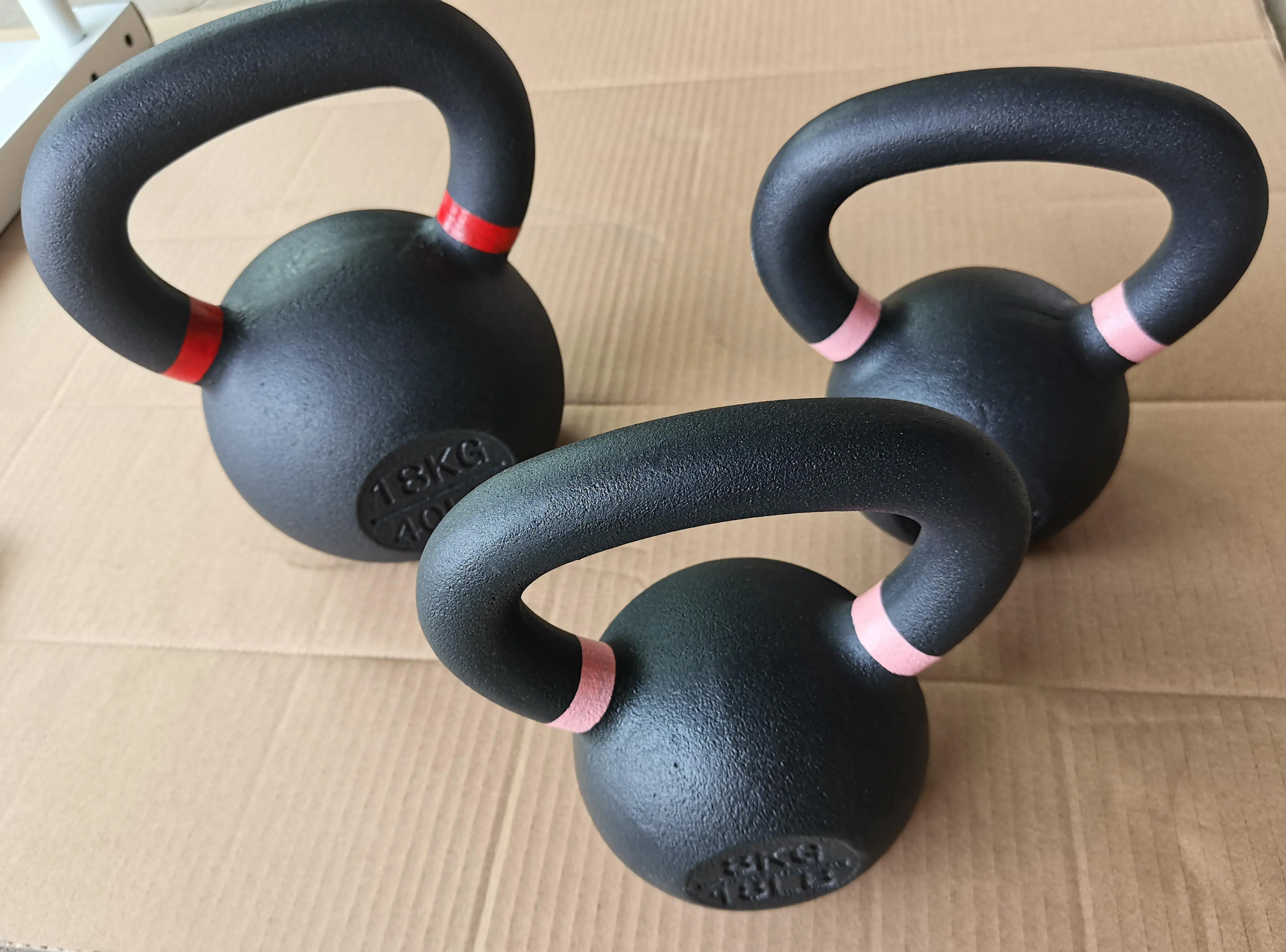 Free Weights Training Exercise Gym Kettlebell 4kg 6kg 8kg 10kg 12kg 14kg 16kg 18kg 20kg 24kg 28kg 32kg