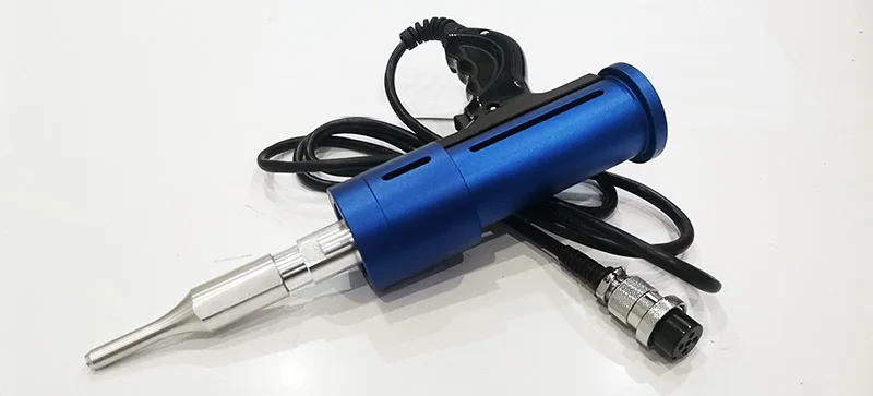 Ultrasonic Spot Welding Machine Output 35Khz Weld Fabric Ultrasonic Attachment For Edge Trimming Joining