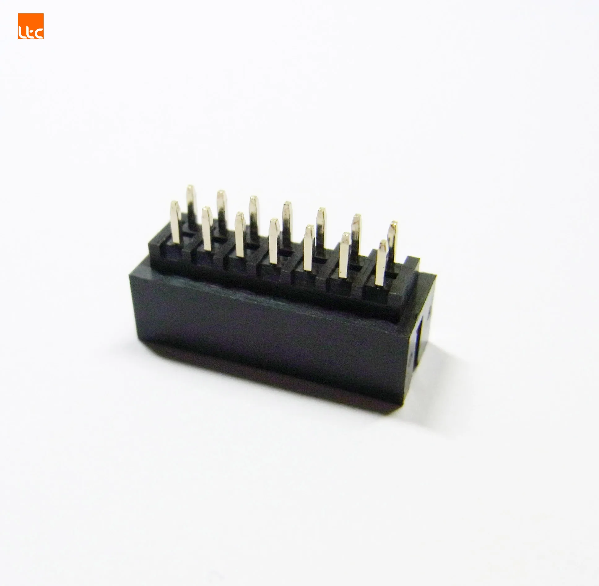 Highly reliable good quality 2.0 mm DIP straight shrouded box header connector