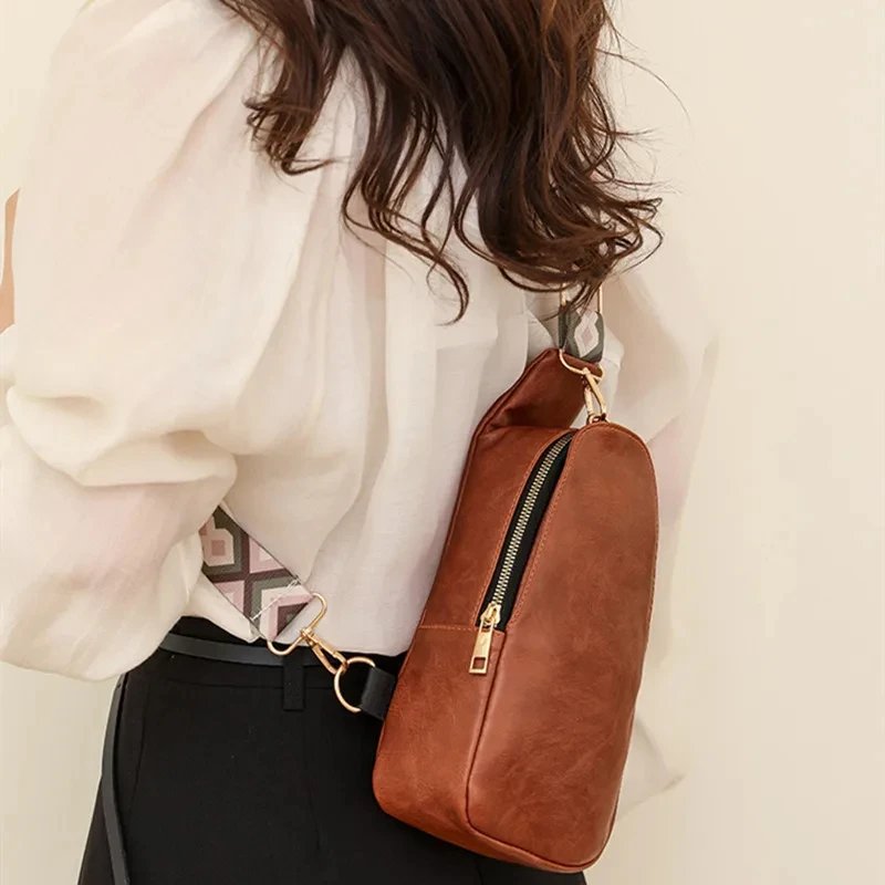 2024 New Texture PU Customize Strap Fashion Chest Bag Minimalist One Shoulder Crossbody Bag Wide Shoulder Strap for Women
