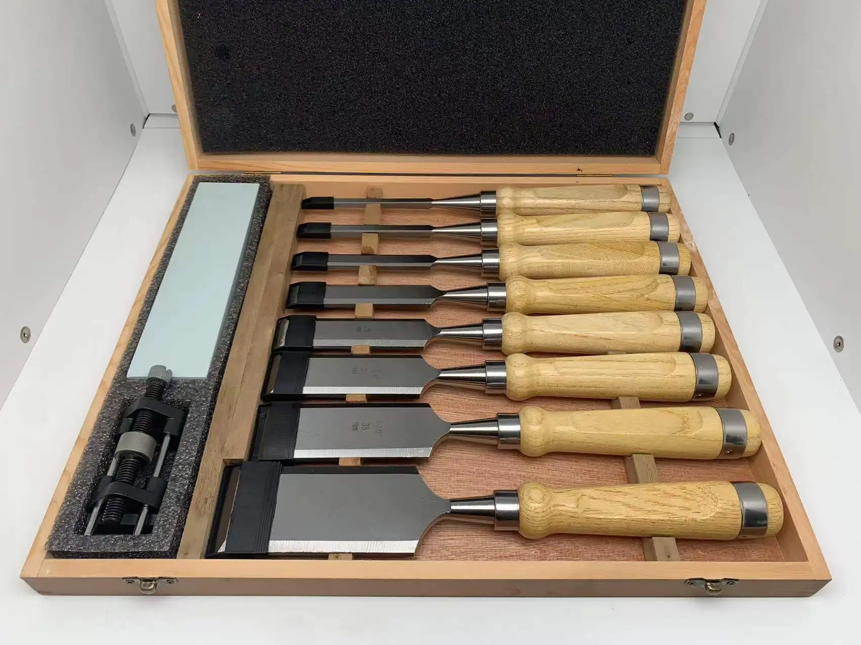 High Quality 11pcs Wood Carving Chisel Set with Sharpening Stones Wooden Box