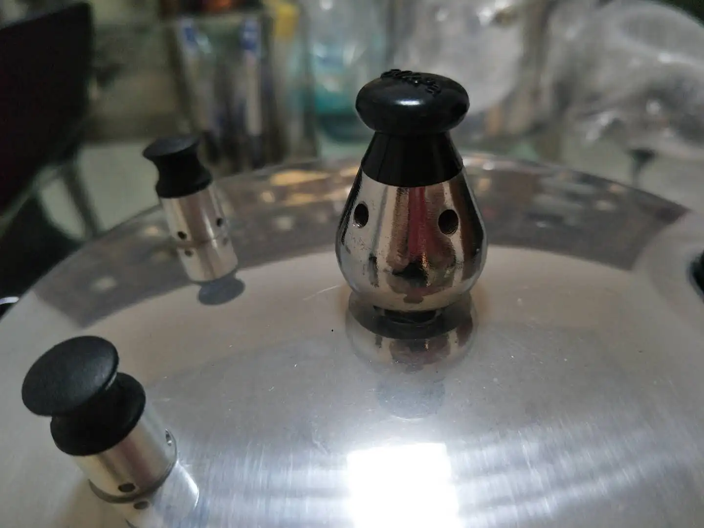 3L Multi-safety Home Mirror Polished Pressure Cooker  For Cooking 18CM