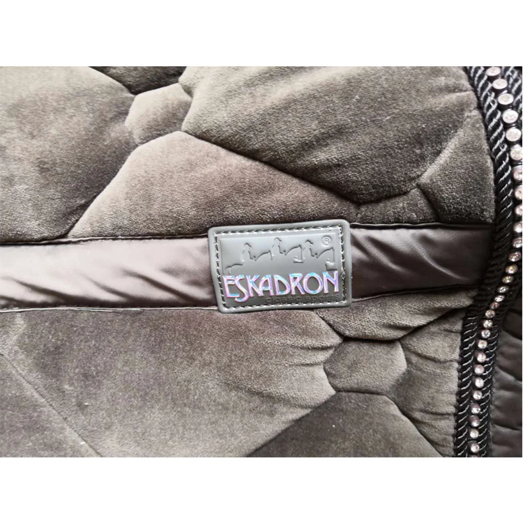 Breathable and comfortable Velvet Saddle Pad