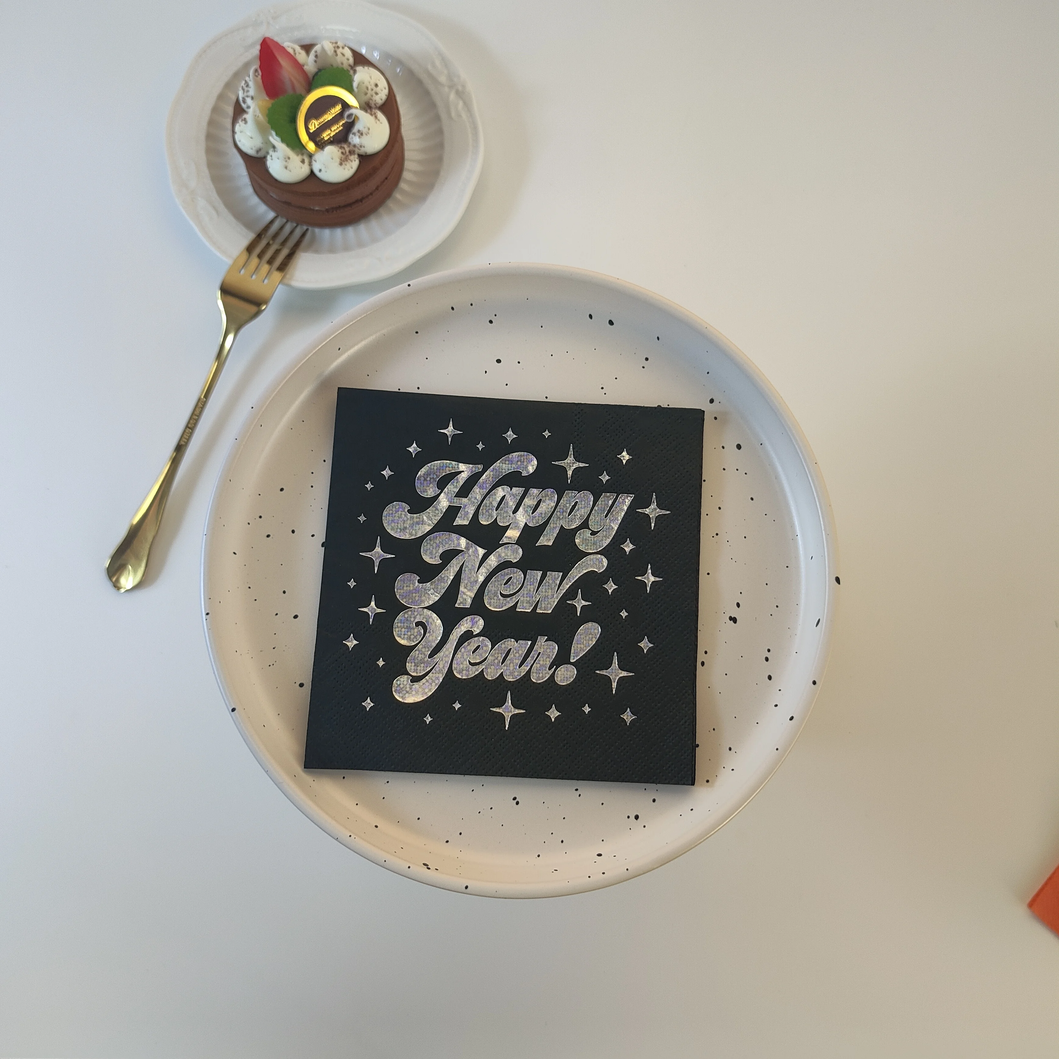 Personalized Disposable Printing Napkins Cocktail Beverage Paper with Your Own Design Hot stamping silver logo Wedding Napkins