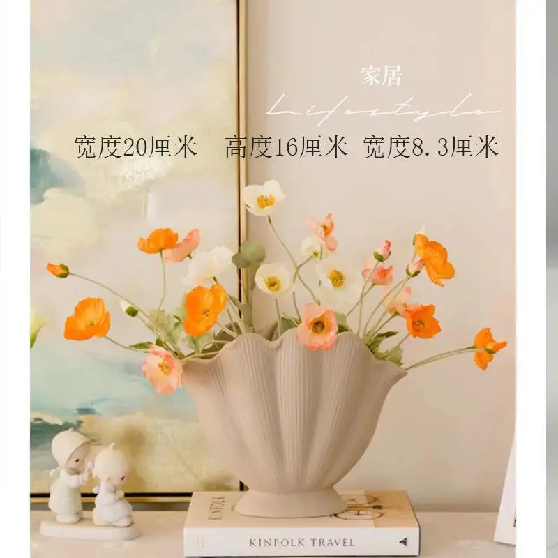 Novelty Shell Design Home Decor Matt White Porcelain Centerpiece Art Decor Nice Vase for Wedding