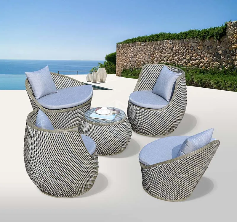 Leisure Patio Wicker Rattan Furniture Table and Heart Shape Chairs Dining Set Outdoor Garden Set