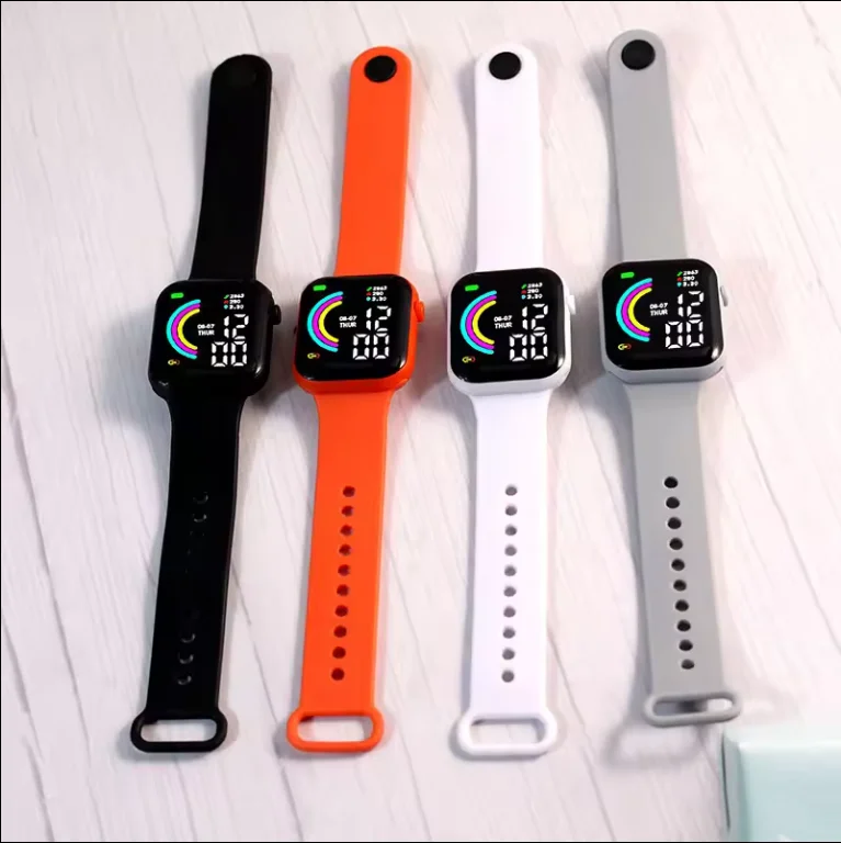 2024 Student electronic watch Cheap silicone lighting sport Child LED Watch For Kids Digital Watches