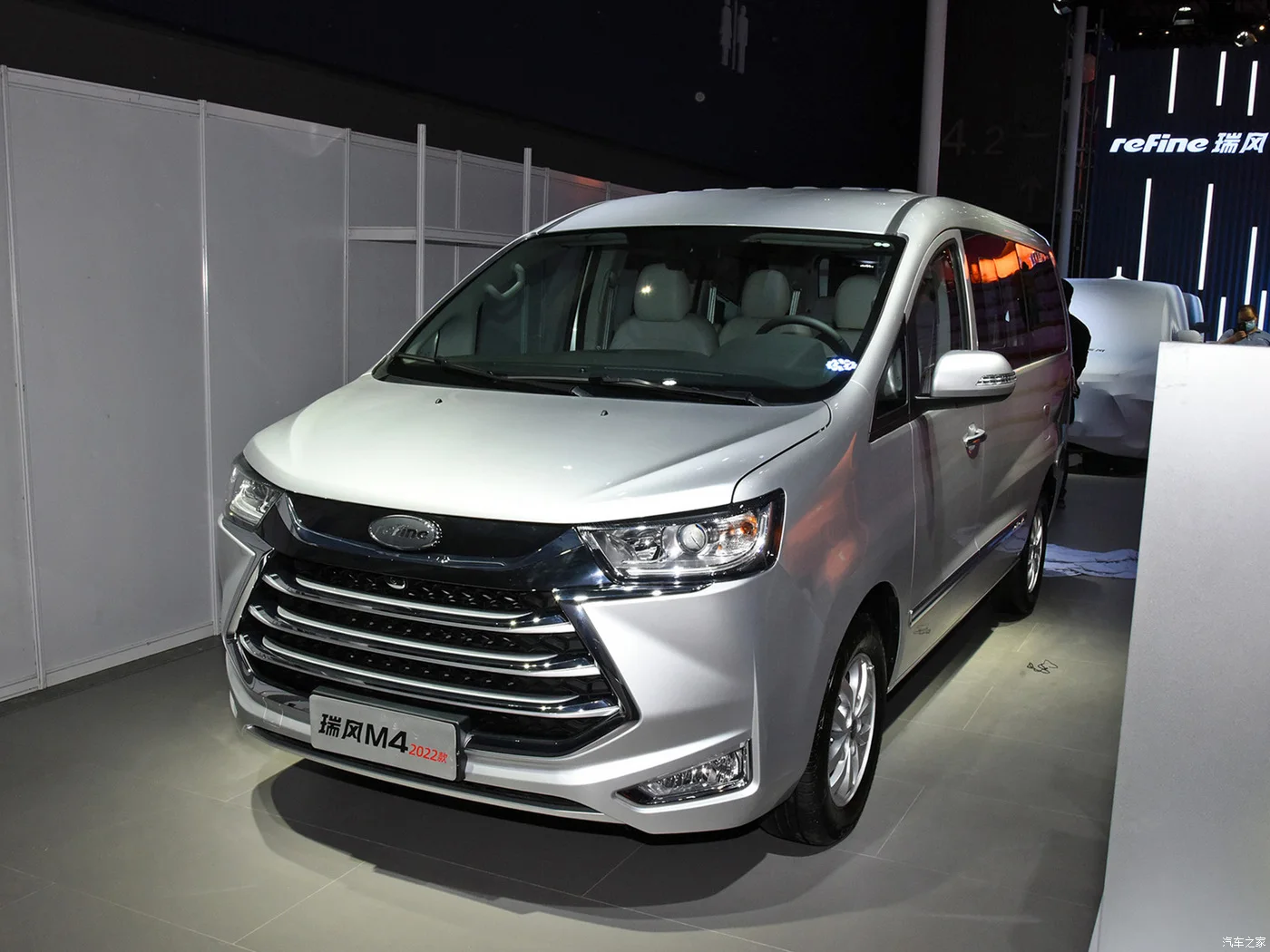 2024 2025 Jac Ruifeng JAC Новый энергетический MPV-автомобиль E3 E4 RF8 PHEV 4/5 двери 180 км/ч скоростная вилка в гибридном электромобиле