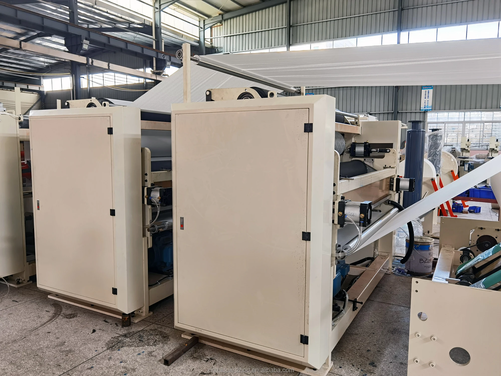 Good Quality Full Automatic Kitchen Towel and Toilet Tissue Paper Roll Making Rewinder Machine