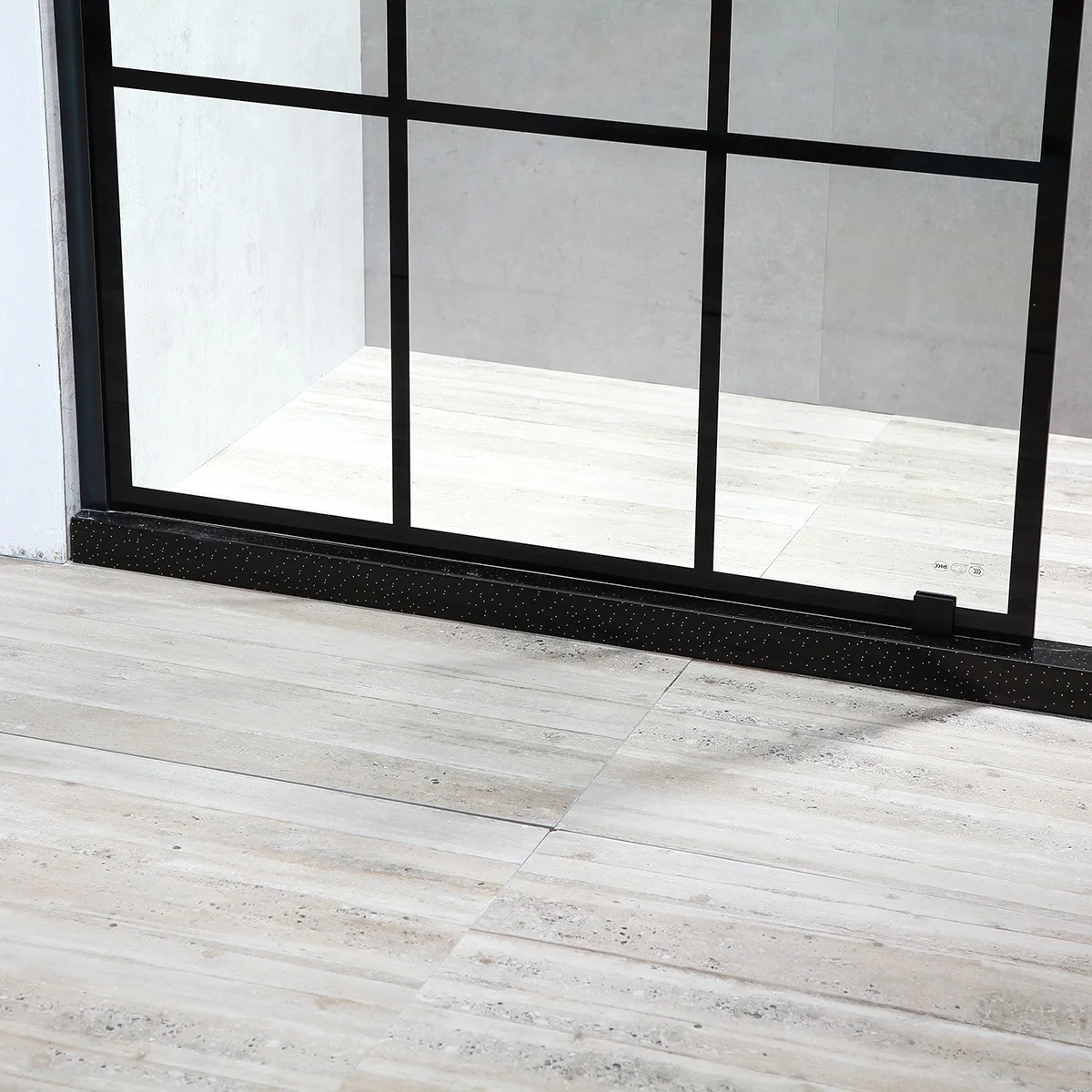 Factory direct sales of stainless steel handle shower door 6mm 8mm 10mm tempered glass shower enclosure