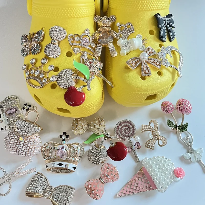 2024 Wholesale Cheap Hot Selling Cartoon Metal Shoe Charms Action Figure Baby Accessories Parts for Clogs