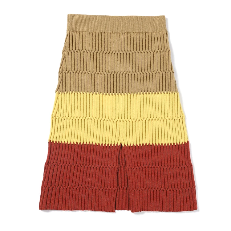 Production of multi-colored merino wool pencil skirts autumn