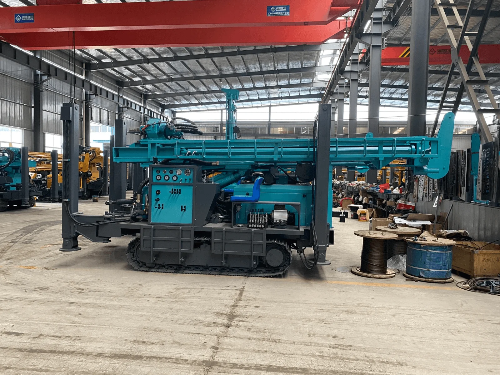 Factory 300m water well drilling rig Water Well Drilling Rig With Mud Pumps Mud Drilling Rig