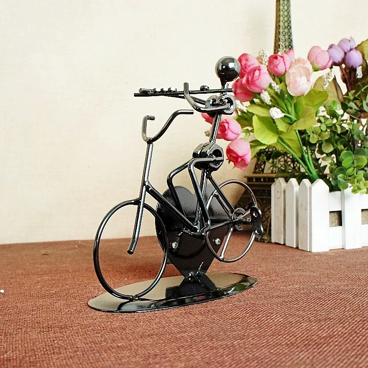 New product Iron Art Musician Man Model Music Box Metal Bicycle Garden Ornaments Gift