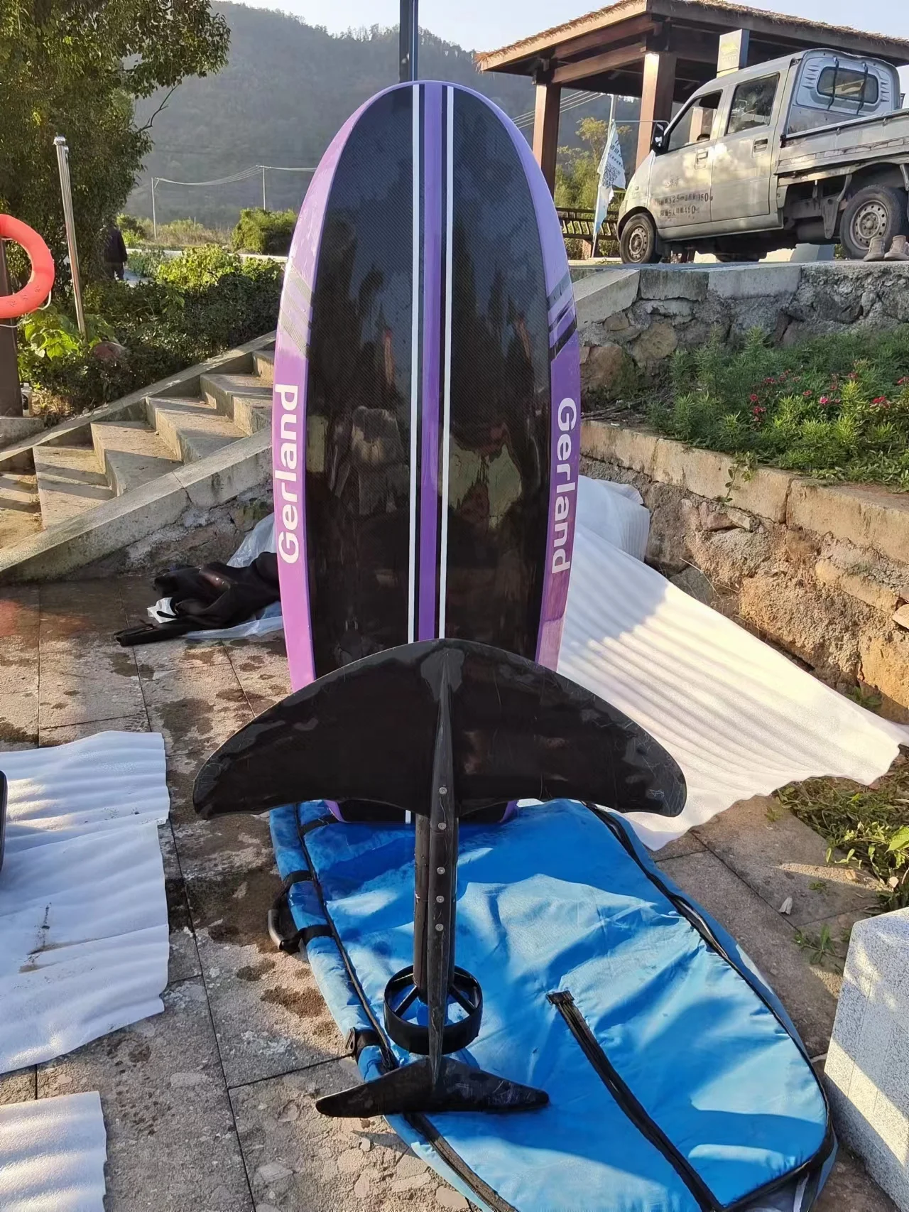 Most Popular Efoil Surfboard Hydroil Fashion Design Carbon Fiber Powerful Surfboard Offshore Water Sports Rental