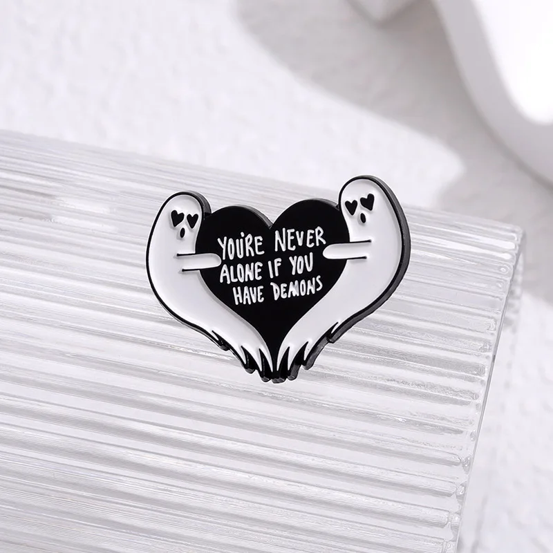 Romantic and Whimsical Heart Boo Enamel Pins Custom UV Offset Printing Bronze Die Cut Brooches for Fashion Fans for Crafts