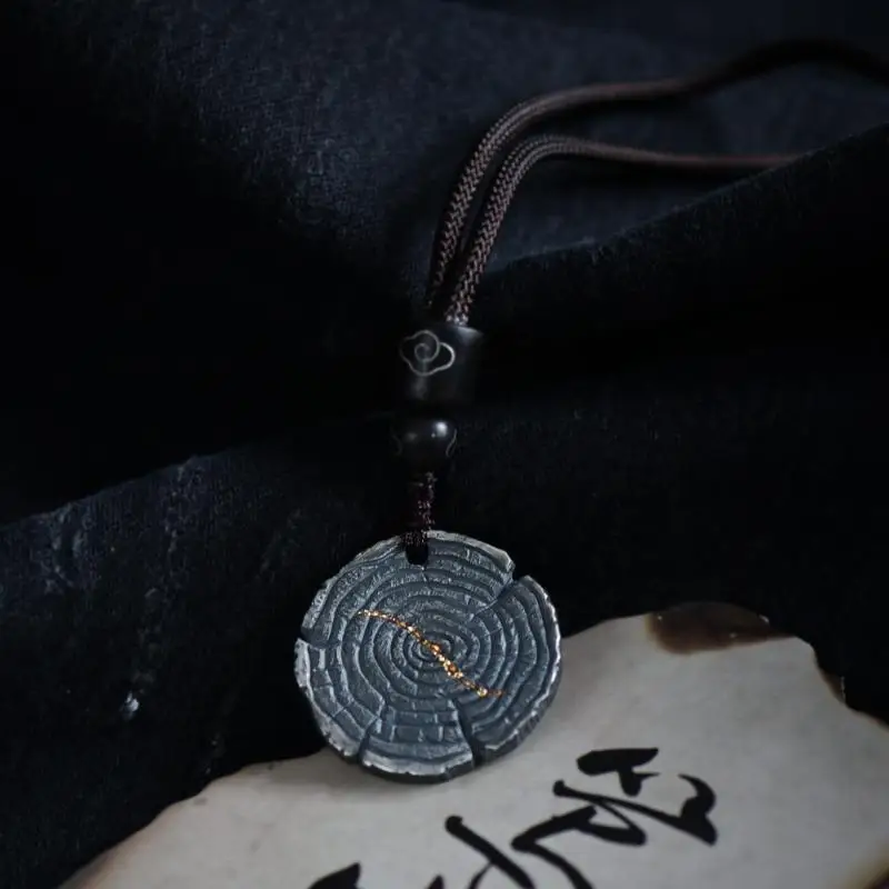 Antique-Style Chinese Ancient Coin Pendant in 10K Gold with a Rich History and Subtle Elegance
