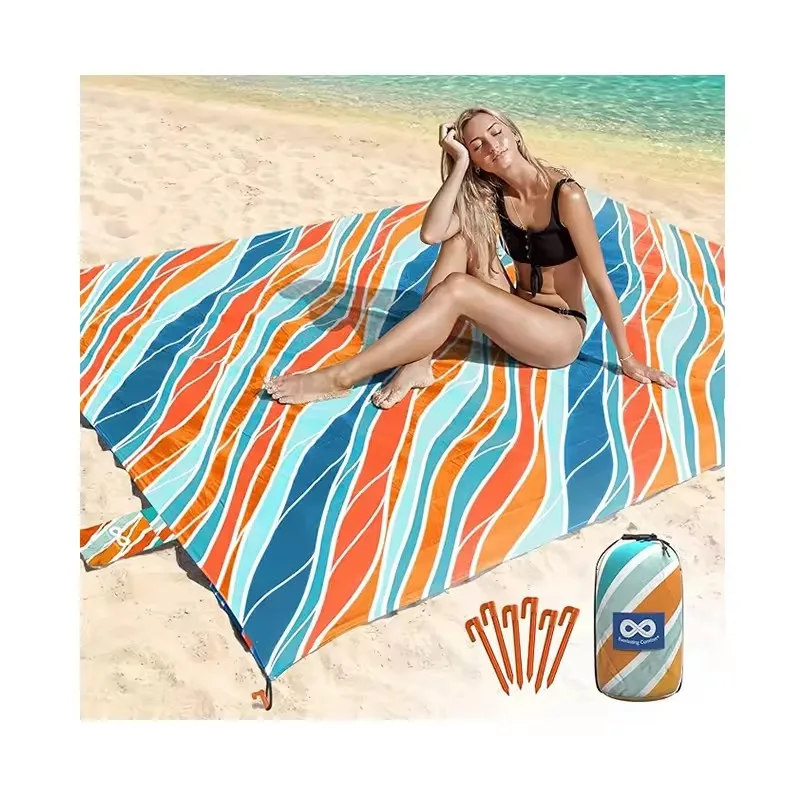 Outdoor LOW PRICE  Camping 210D Nylon  Durable And Waterproof Beach Blanket With Sides