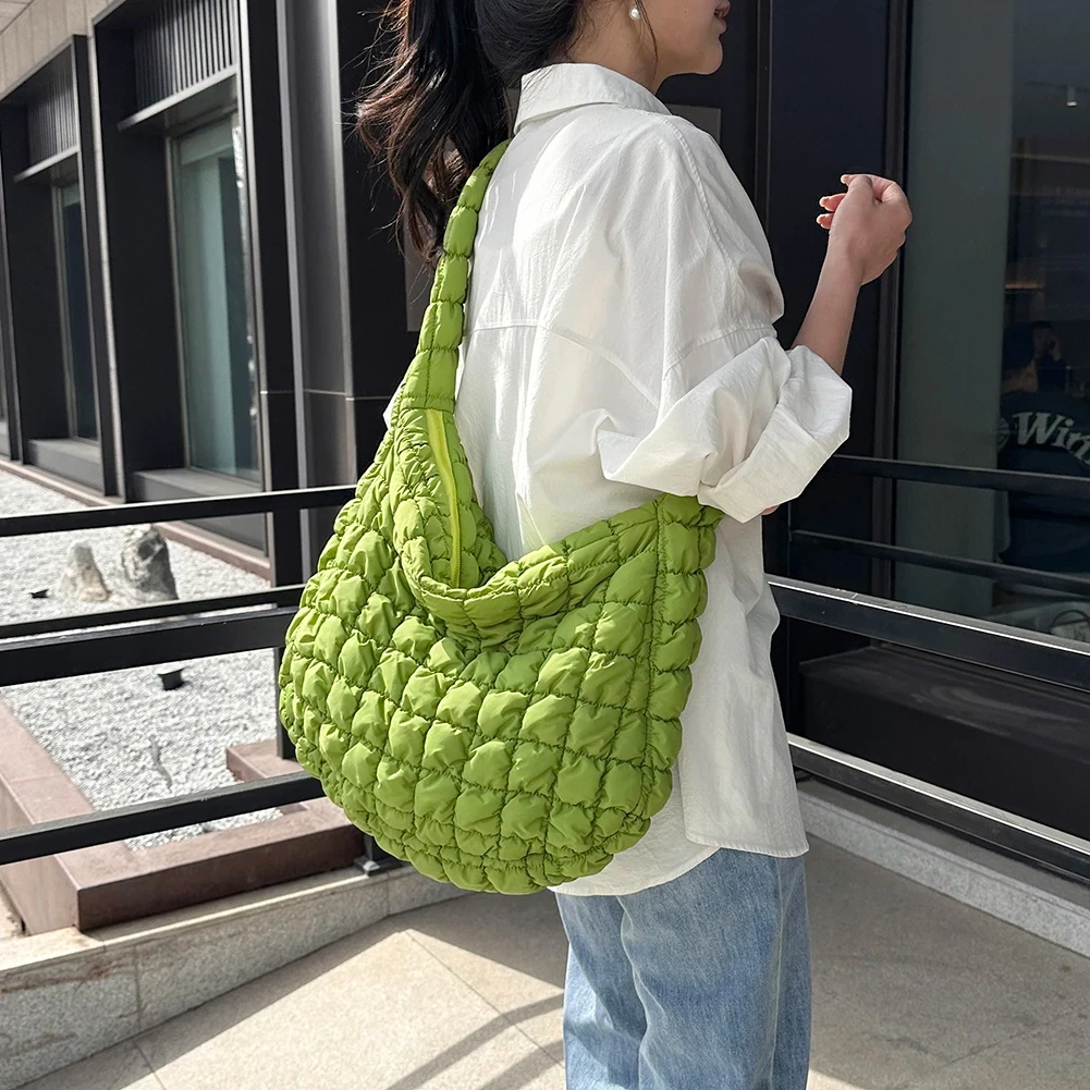 New Fashion High Quality Quilted Padded Crossbody Bag Bucket Shoulder Women Pleated Bubbles Cloud Tote Bags