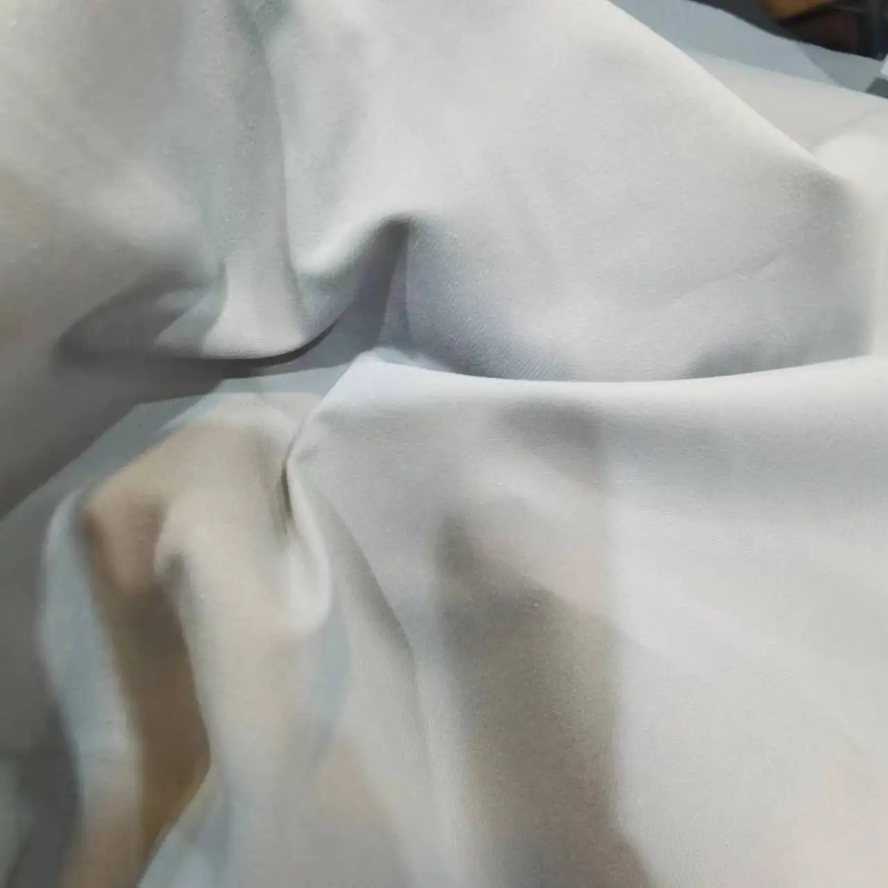 polyester100%  Trooper Skew Silk   waterproof use for  making cloth  ZARA twill  TC