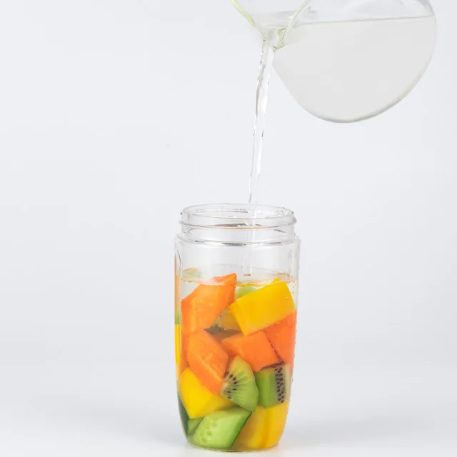 hot sale high speed 6 blades mini usb  portable fruit juicer blender