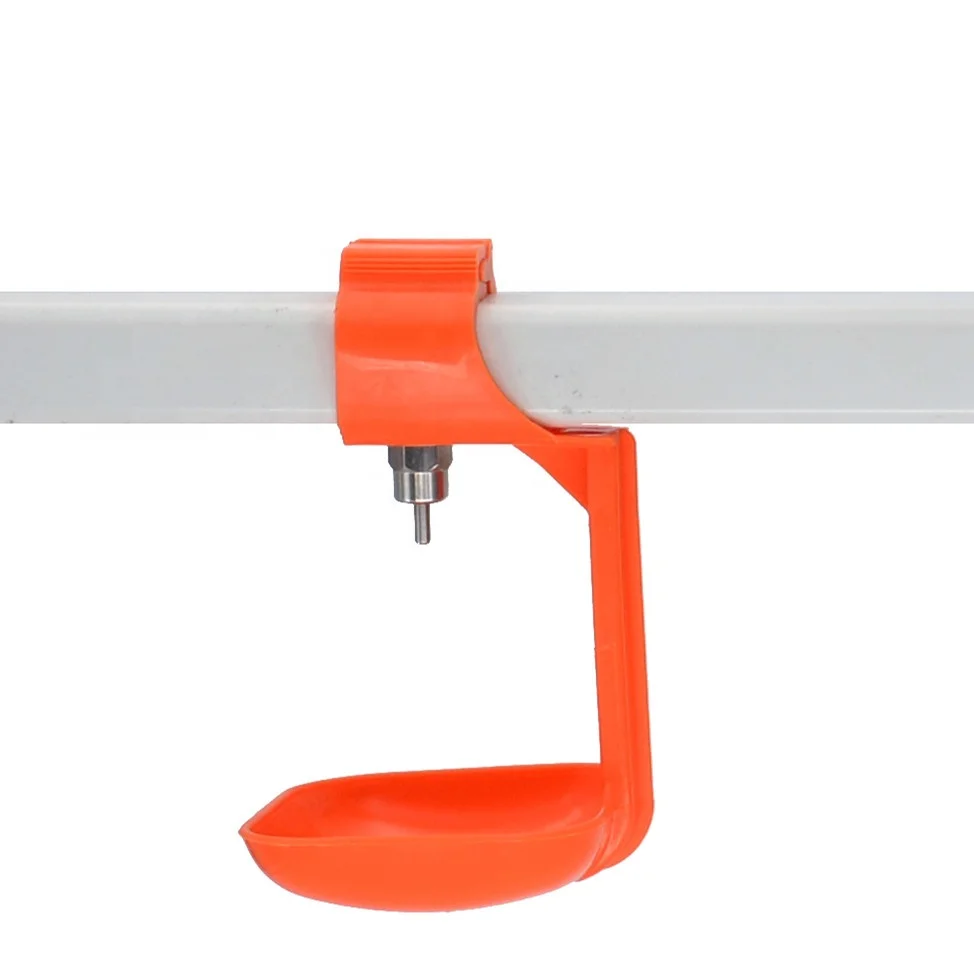 Автоматический водяной стакан для куриных бройлеров