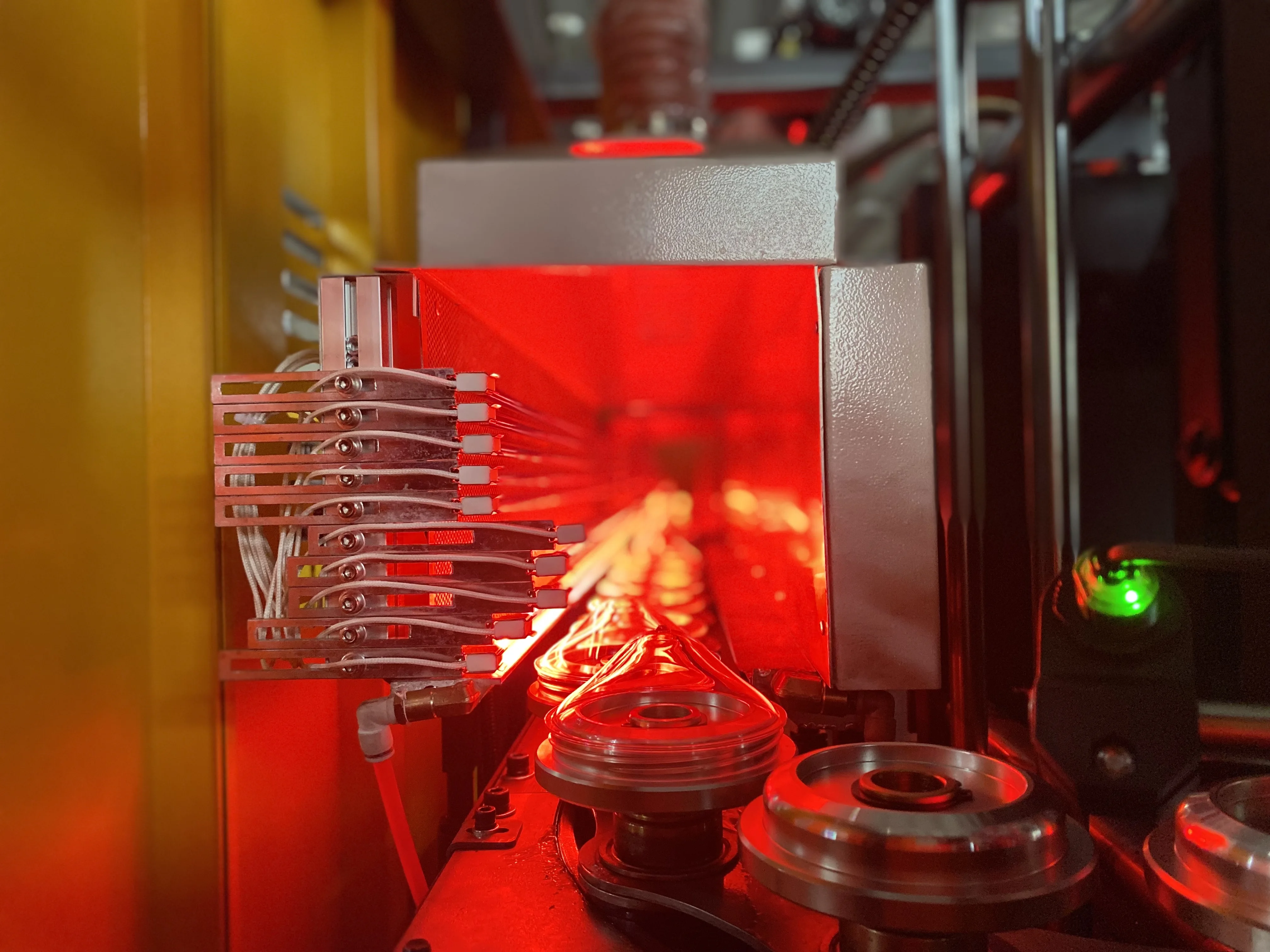 High Quality Fully Automatic PET Plastic Bottle Blowing Machine 8 Cavities Stretch Blow Molding Machine