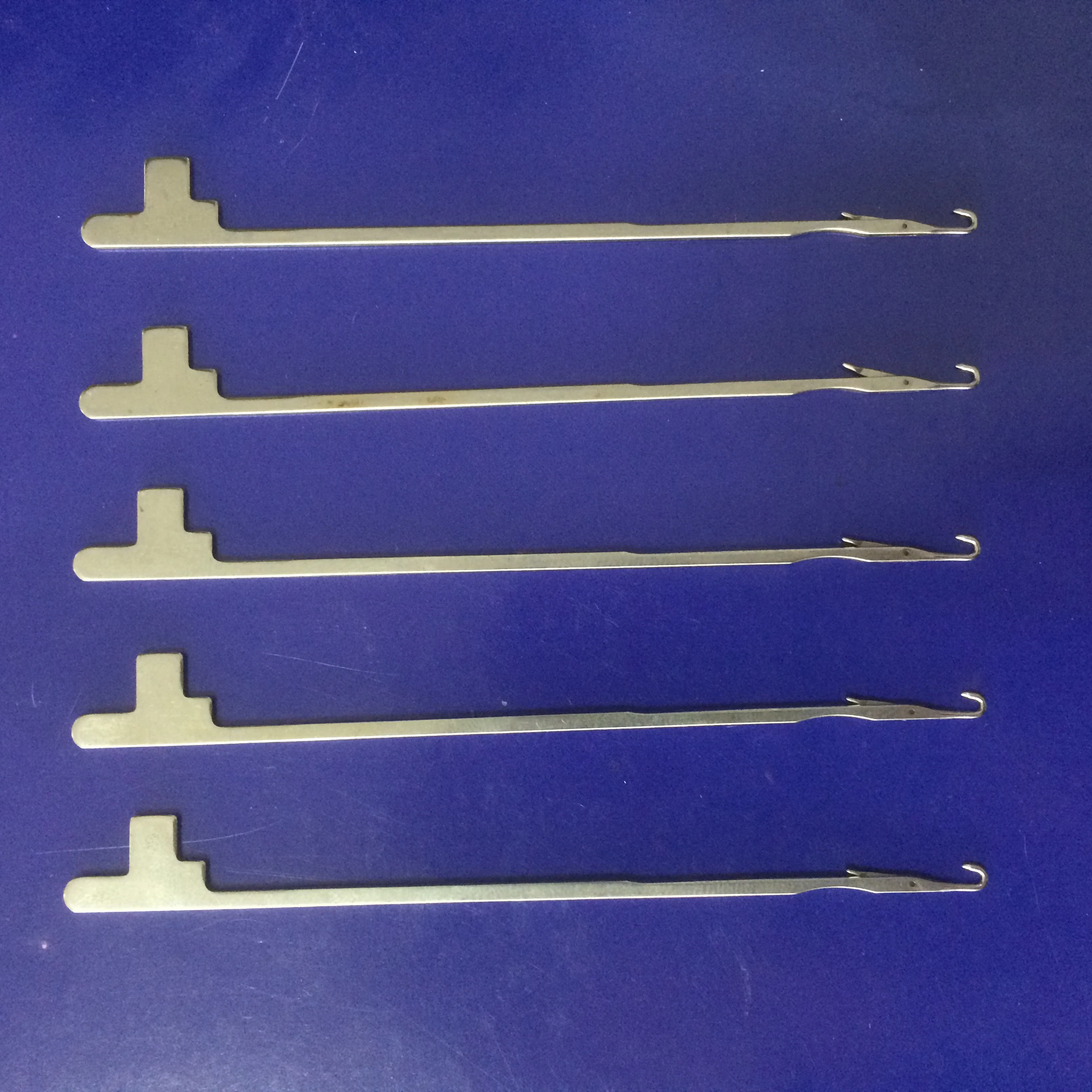 
knitting machine needles 