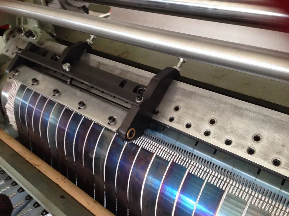 
416 pleates on fabric making machine shrink pleating machine 