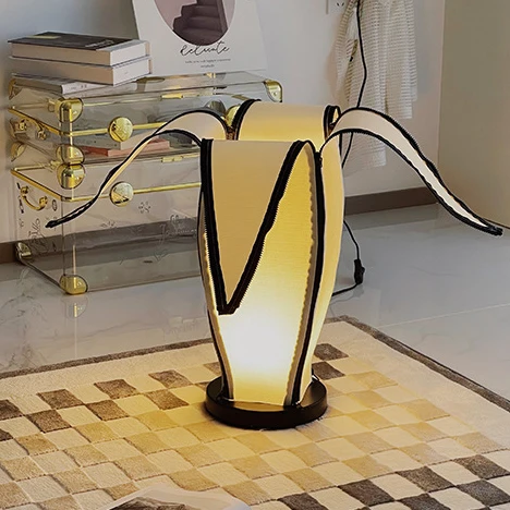 Banana Minimalist Arc Designer Creative Nordic Corner Contemporary Hotel Living Room Floor Light Standing Led Modern Floor Lamp