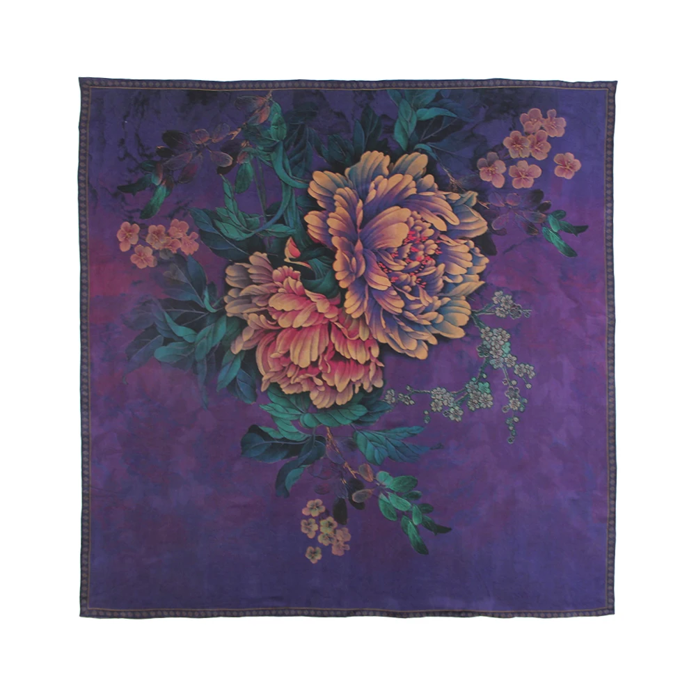 Elegant Gambiered Canton Silk Scarf Natural Xiangyun Silk Square Shawl 110x110cm