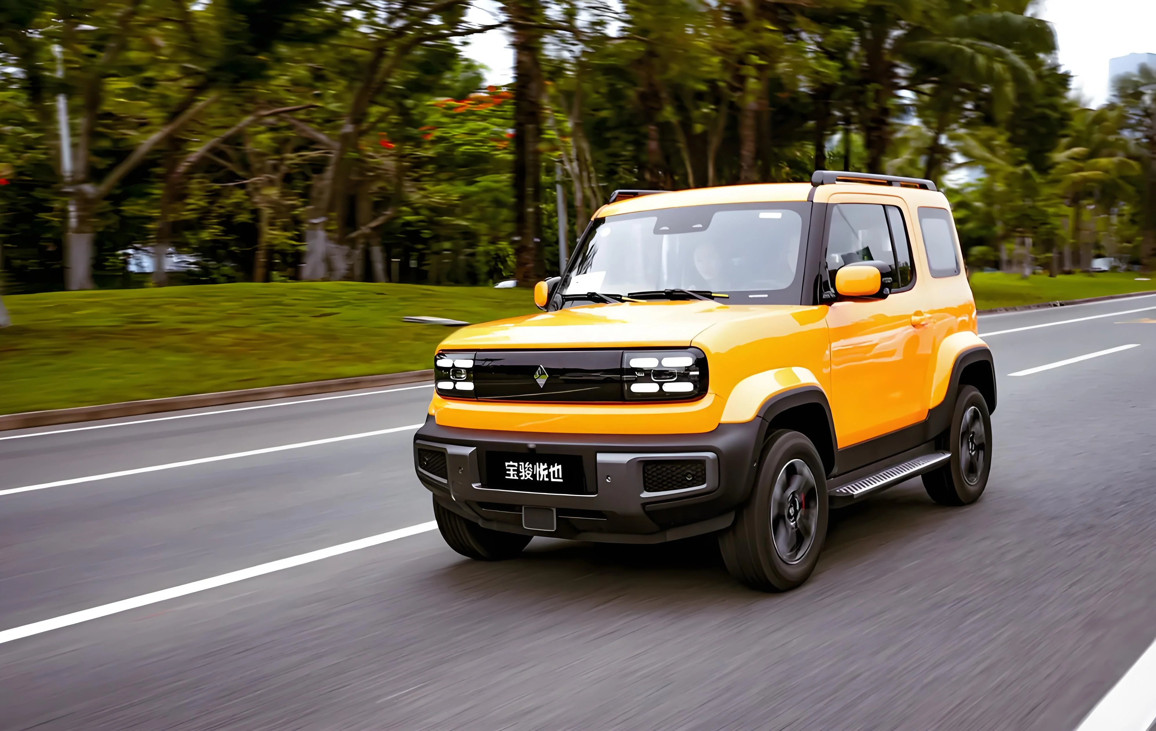 Brand new Chinese cheap electric car mini SUV Wuling Baojun yep yueye Range 303 Km Electric Vehicles