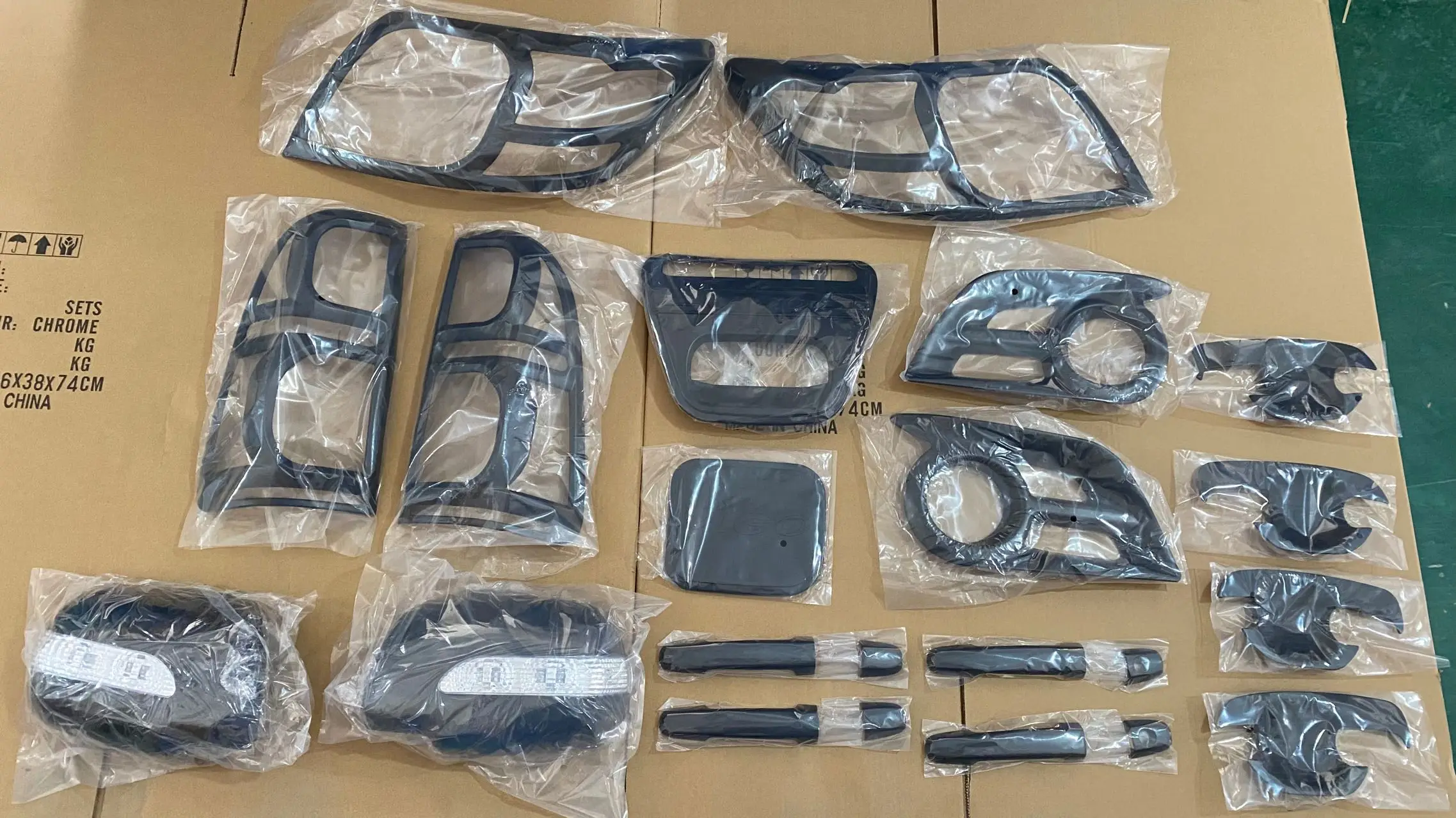 Good quality car exterior accessories auto chrome set  T OYOTA HILUX VIGO 2012-2014 car model car ABS chrome full set
