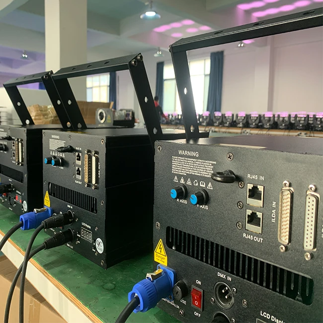 Романтический 10 Вт полноцветный rgb лазер с 600 снегоочиститель для сцены свадебной вечеринки клубный эффект