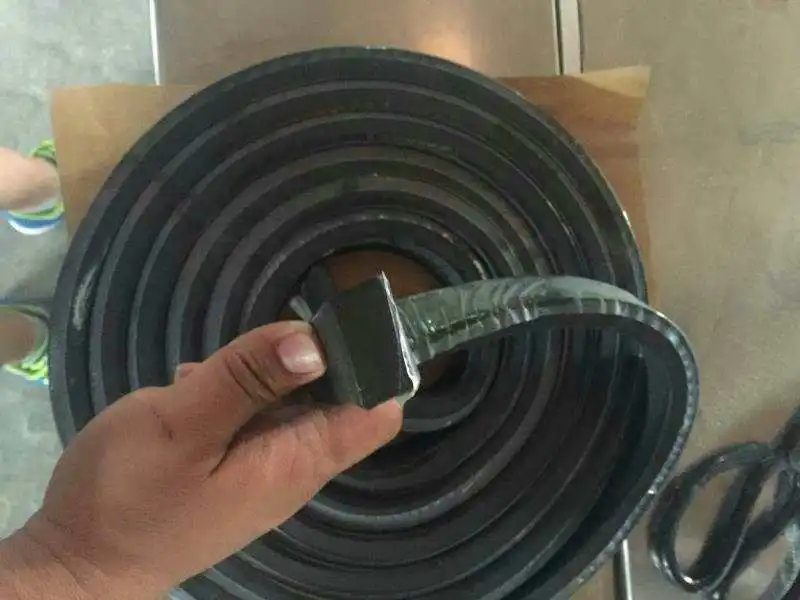 400% Expansion hydrophilic swelling bentonite water stop strip bentonite based waterstop bar for concrete joints