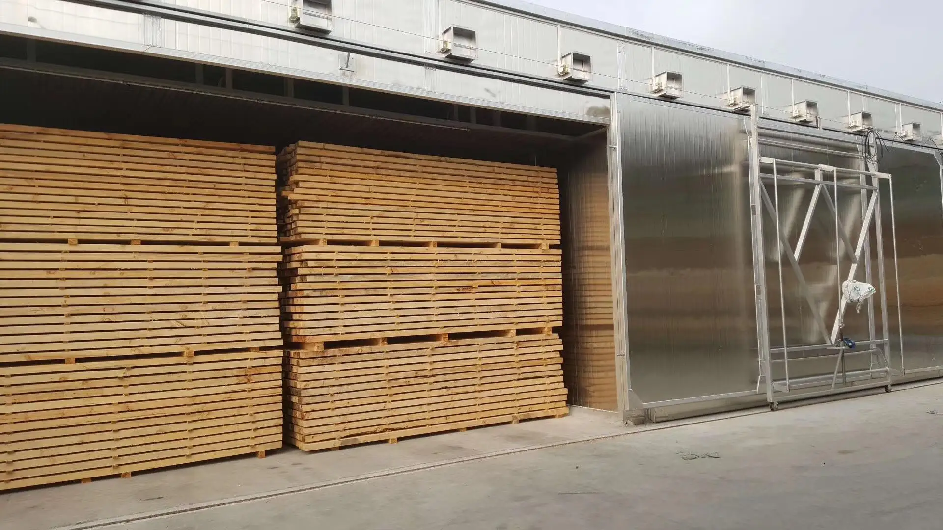 Wood Drying Machine Wood Floor Drying Kiln Heat Treatment Kiln