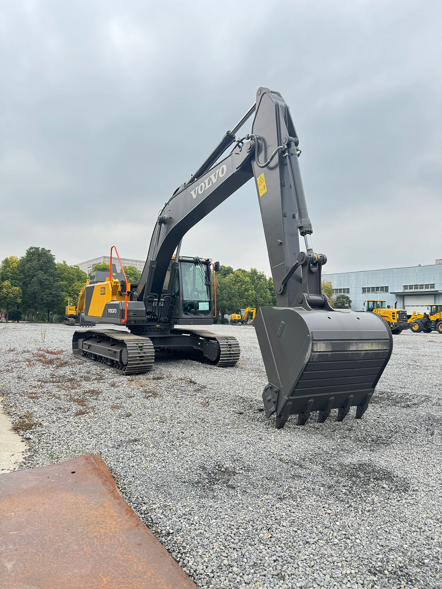Экскаватор volvo EC210 Volvo дешевая/Лучшая цена большое строительное оборудование EC220 экскаватор для продажи