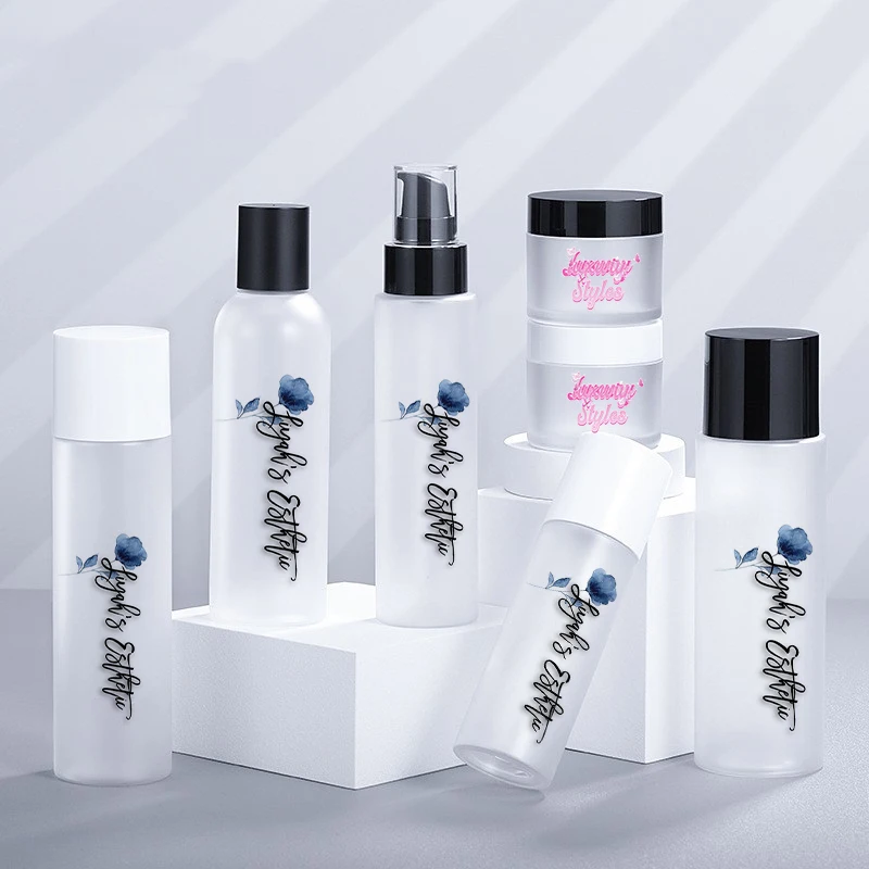 Factory in stock water emulsion suit 100 ml120ml250ml frosted plastic empty bottle customized logo emulsion pure Dew bottle