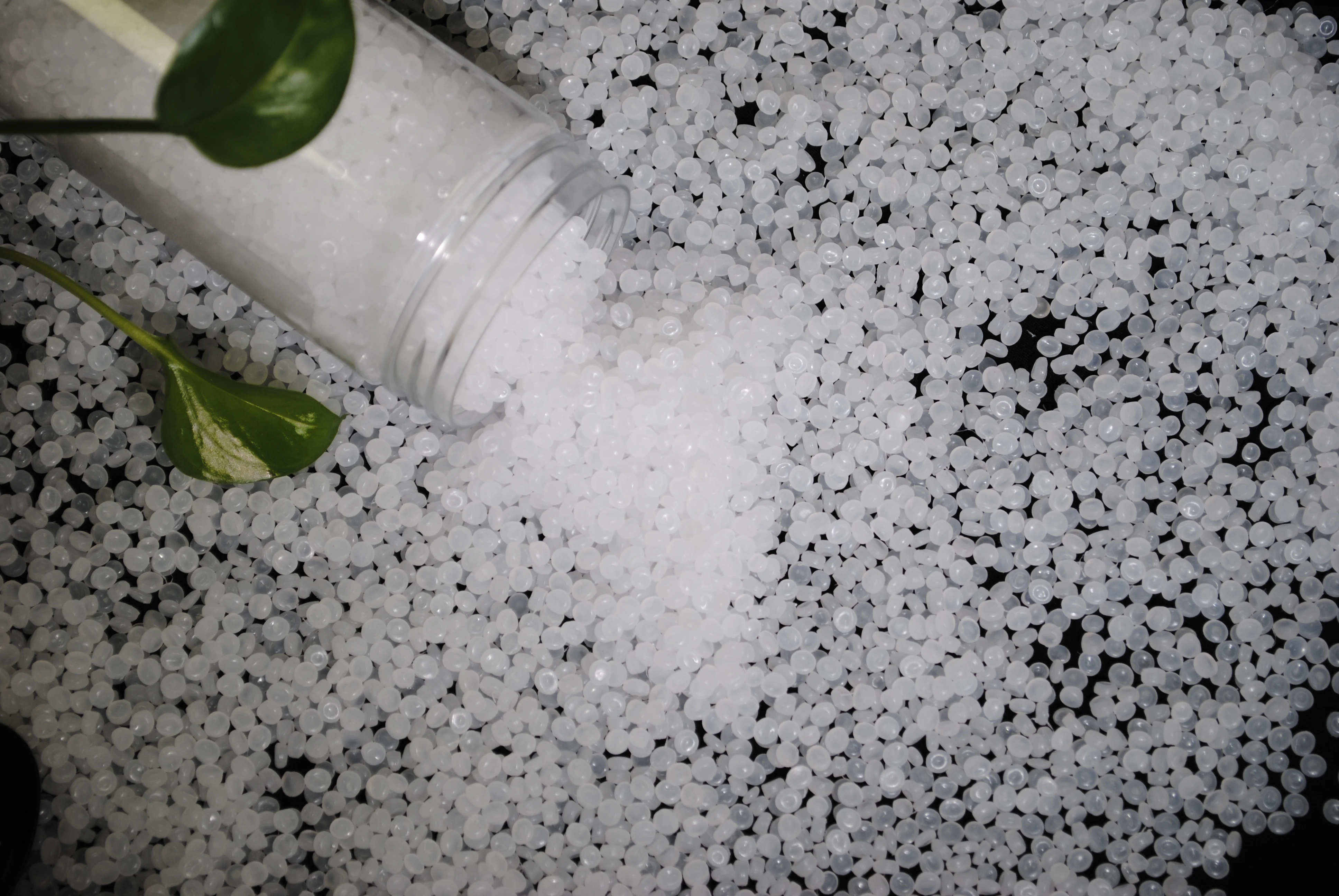 Blown Film Grade Low Density Polyethylene Raw Materials Virgin Ldpe Granules