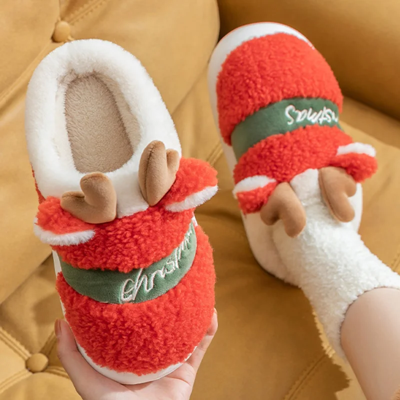 2021 latest design for winter home soft plush slippers fluffy Christmas slippers cute slides slippers Christmas