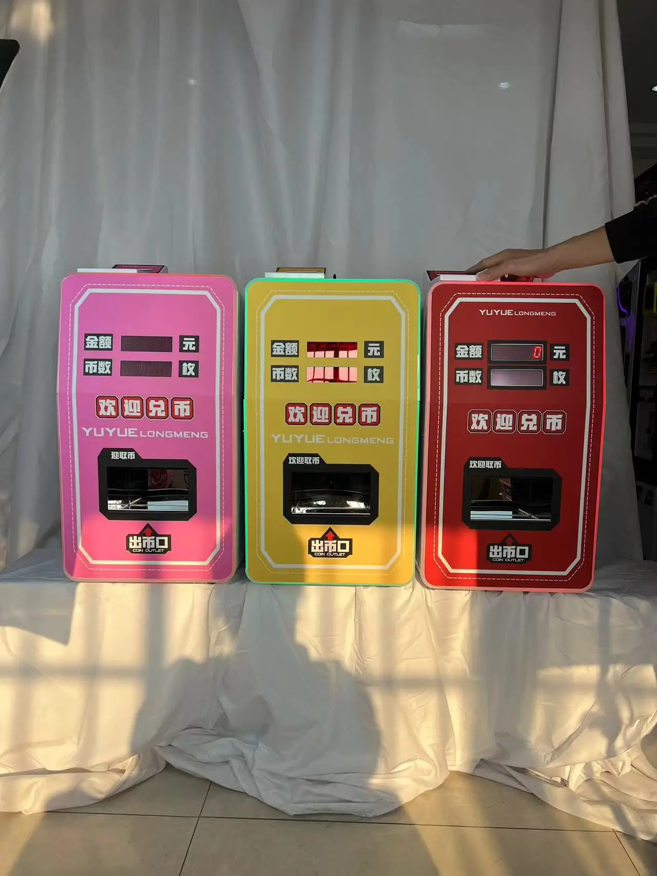 Neofuns Customized Automatic Arcade Token Machine Vending Machine Coin Changer/Bill to Coin Changer Machine for Game Center