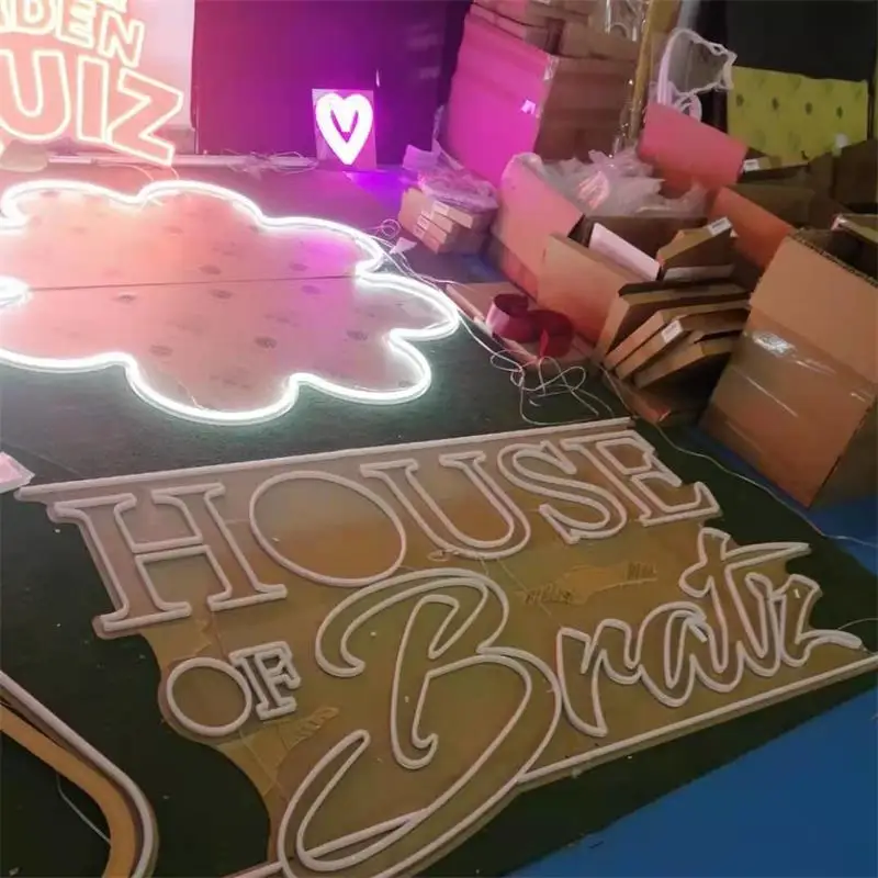 Full Color Led Neon Strip Flexable Strip Neon Lights Indoor Remote Control Rgb Indoor Decorations Backlight Led 50Inch