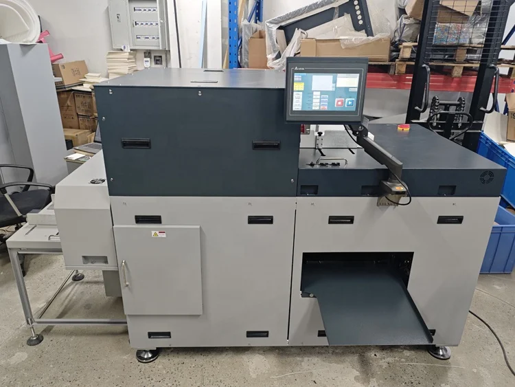 Digital Photo Creasing Folding Machine Wedding Albums Maker Lay Flat Book Binding Machine Automatic Photo Album Making Machine