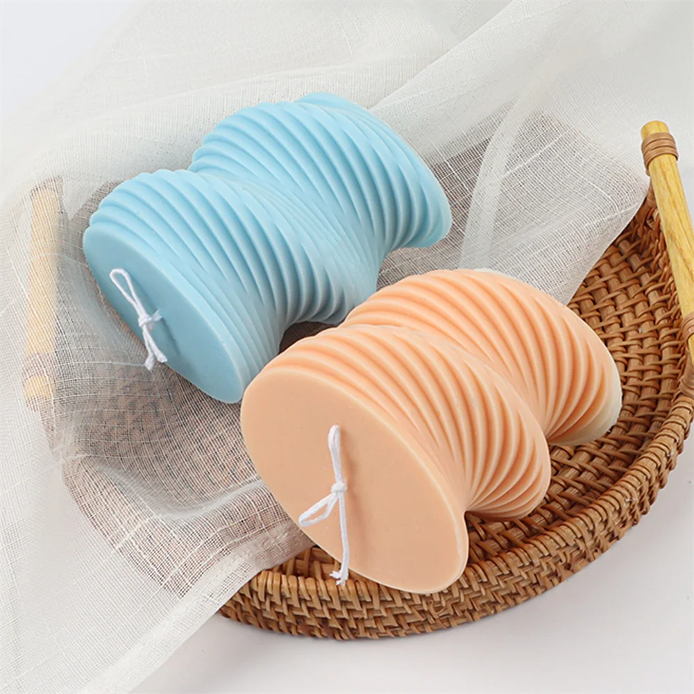 Wholesale Heart Layer Plaster Decor Maker Rotary Ladder Square Resin Mould Oval Spiral Pillar Geometric Candle Molds Silicone