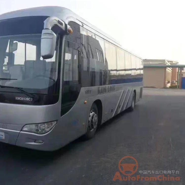 2015 Used Golden Dragon XMQ 6120C3 Coach Bus, 67 Seats Diesel Engine LHD