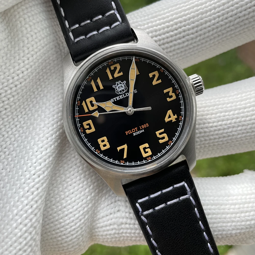 Quartz Dive Watch! Steeldive SD8103 Small Size 36mm Steel Case Black Dial C3 Green Luminous Quartz Movement 200m Dive Watches