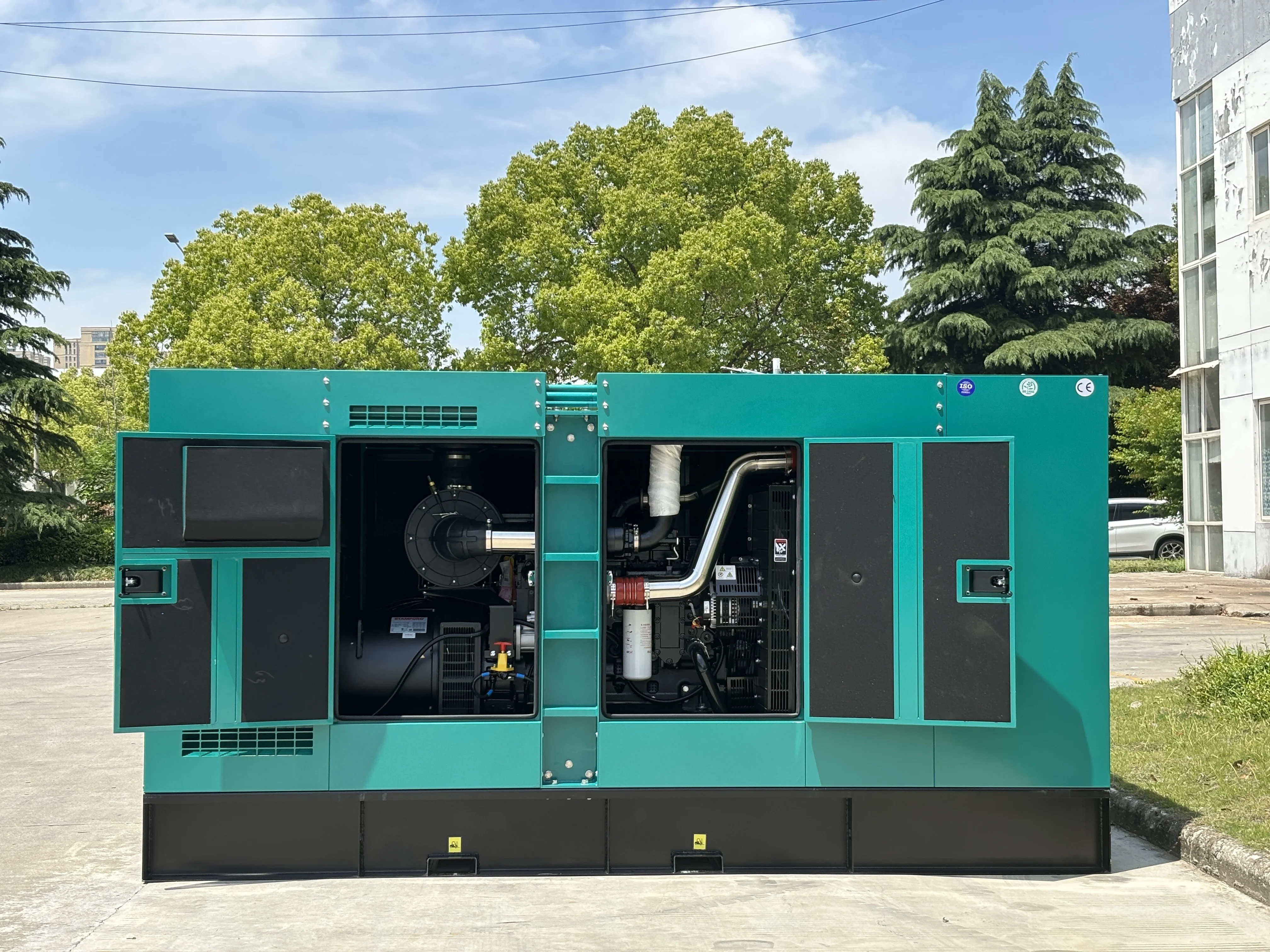 600v cummins silent outdoor use 200kva diesel generator 150kw power generator price 200 kva generators