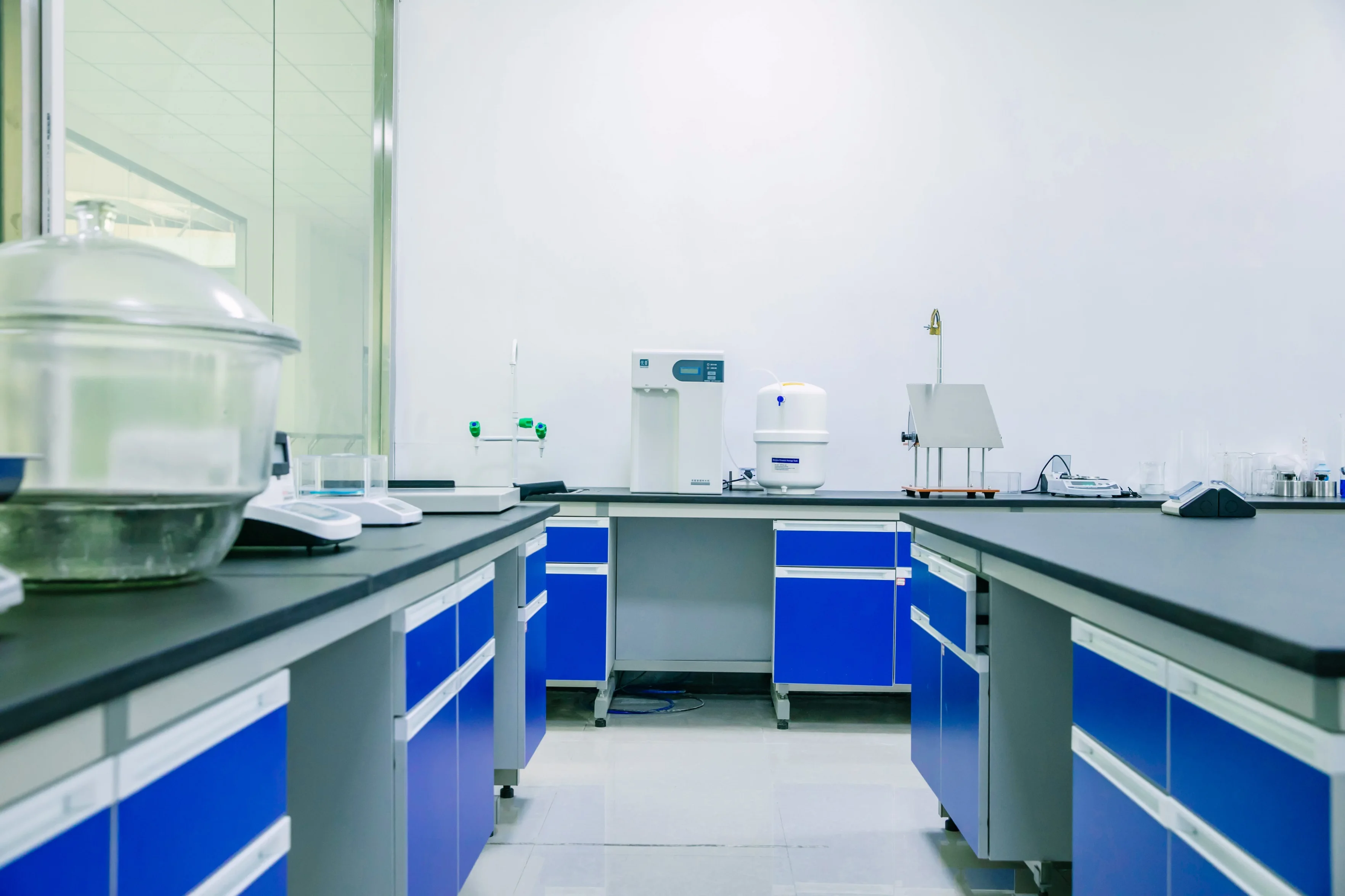 Factory Price OEM Disposable Underpad Adult Hospital incontinence Green Backsheet SAP customized size